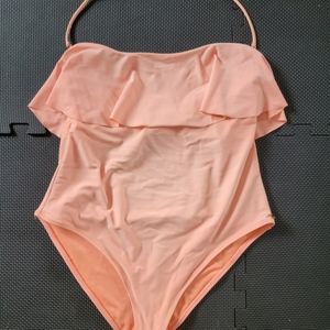 One piece swim suit